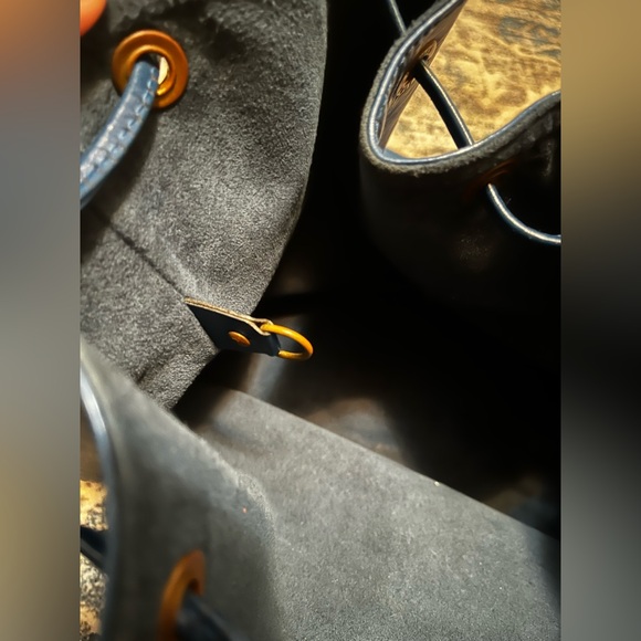 LOUIS VUITTON Epi Petit Noe Toledo shoulder bag purse - 1993 Blue - AUTHENTIC - Picture 5 of 10